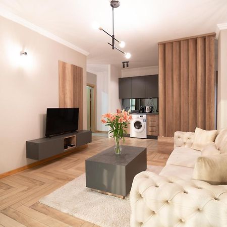 The One Apart Hotel Luxury Suites & Apartments Skopje Luaran gambar