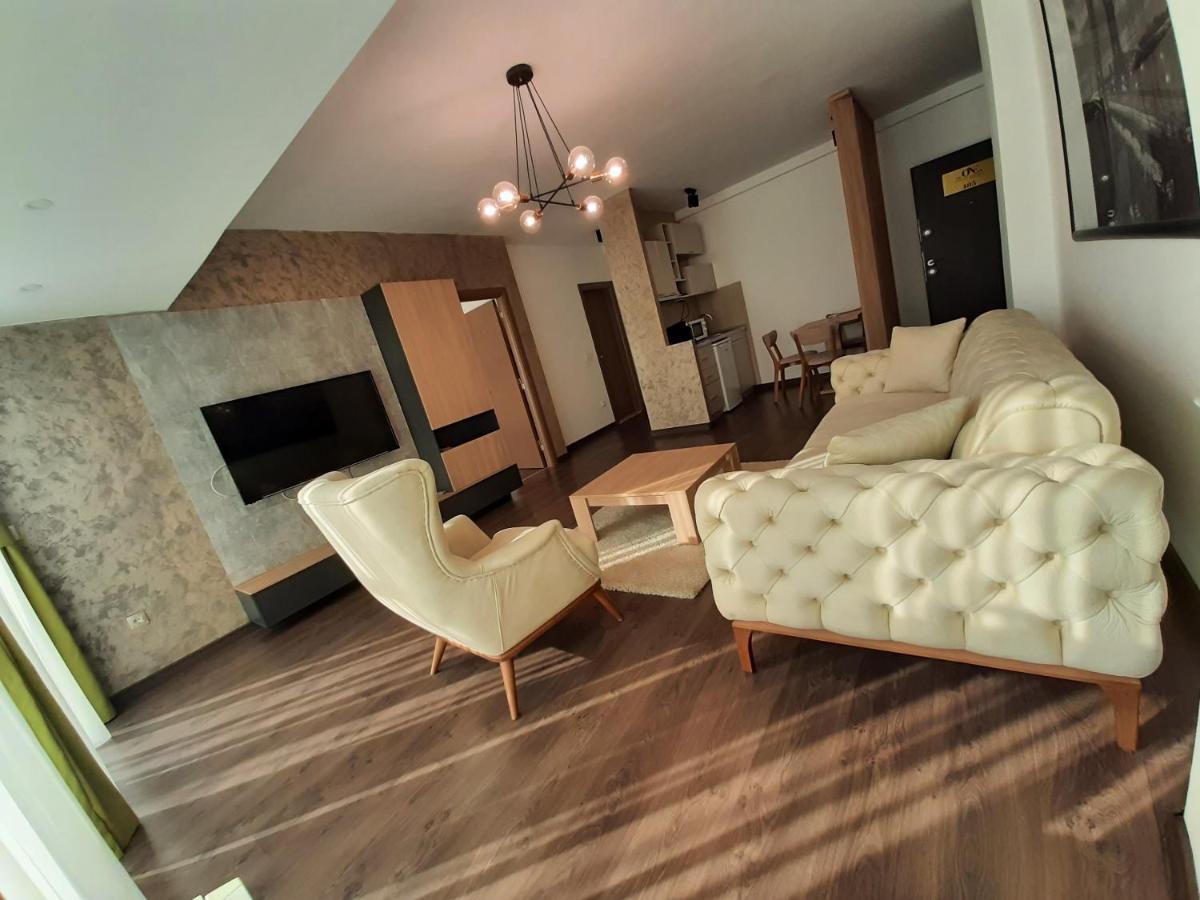 The One Apart Hotel Luxury Suites & Apartments Skopje Luaran gambar