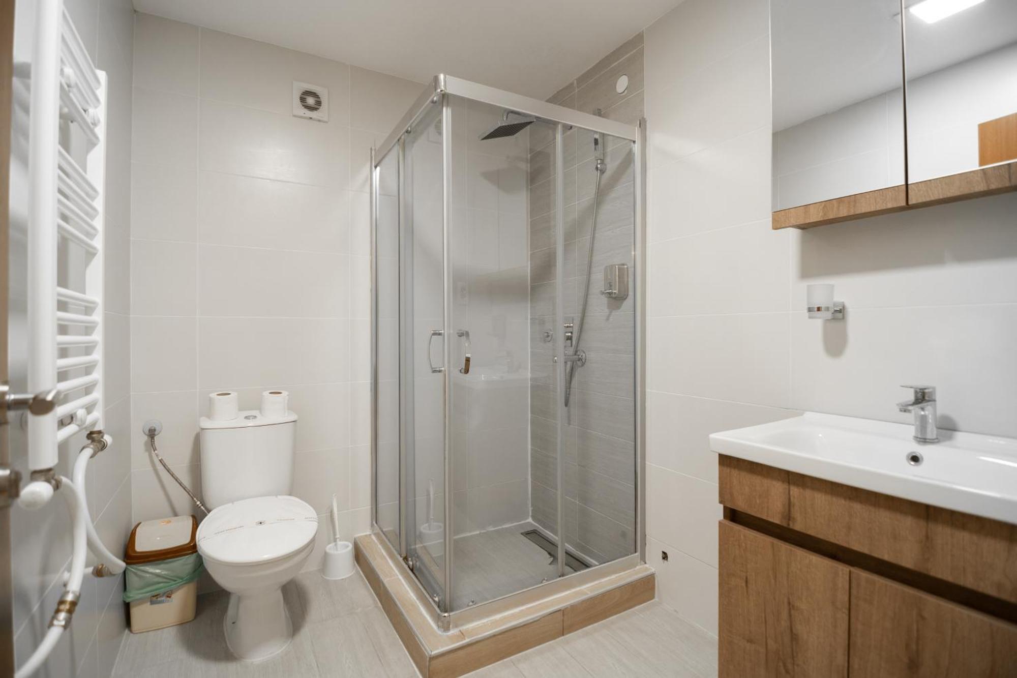 The One Apart Hotel Luxury Suites & Apartments Skopje Luaran gambar